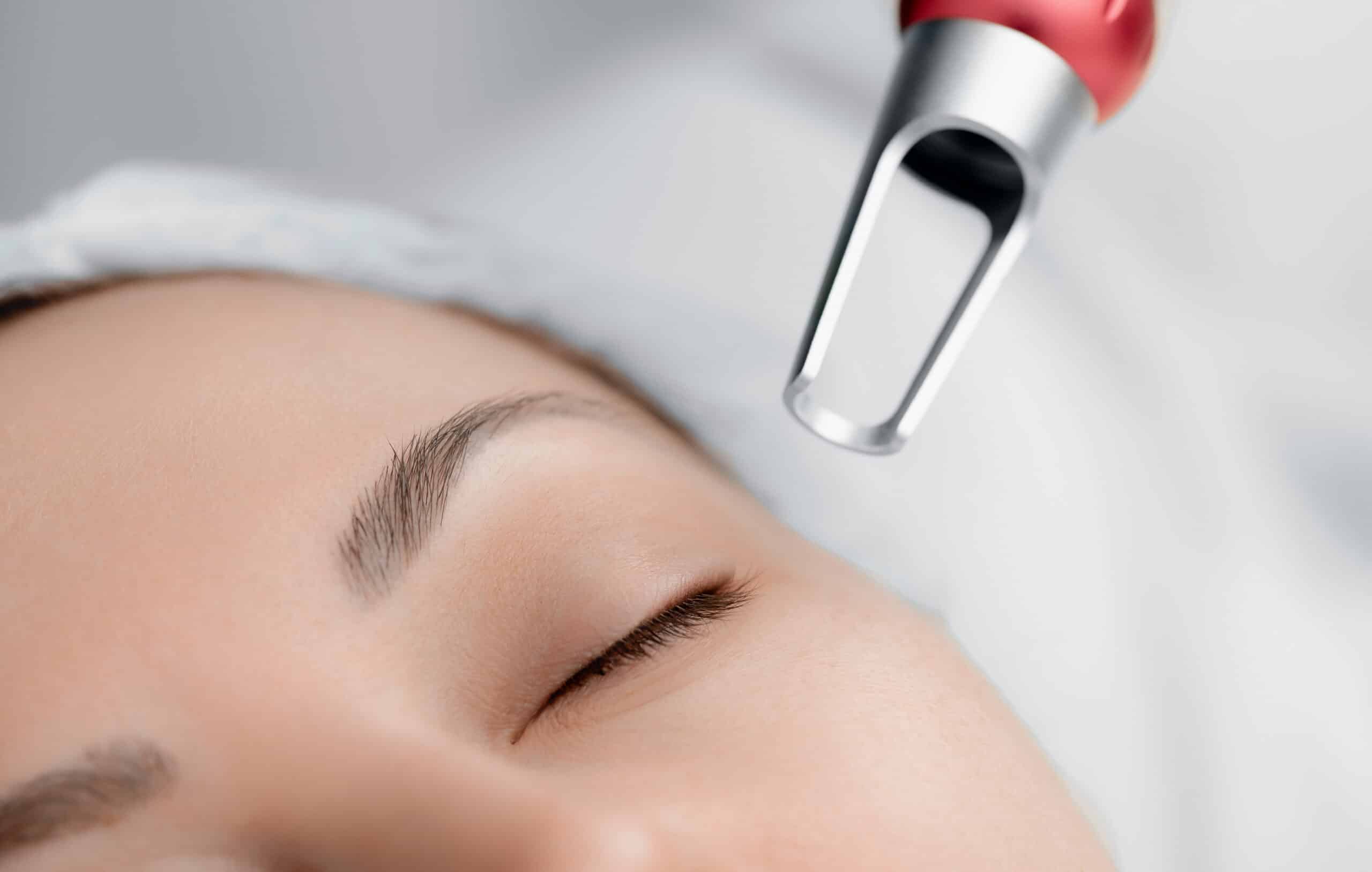 Awalnya Cuma Penasaran, Tapi Hasil Treatment di Reglow Clinic Bikin Ketagihan!