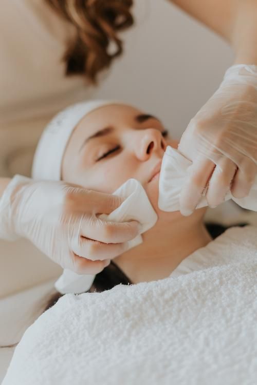 Apa Itu Facial Hydra Acne & Microdiamond Peel? Ini Penjelasan dan Testimoni Asli Pelanggan Reglow